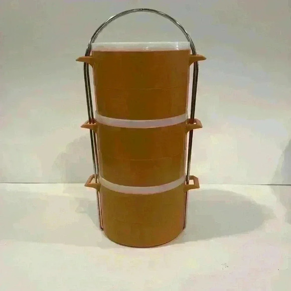 Vintage Stacking Containers with Rack - Picture 8 of 9